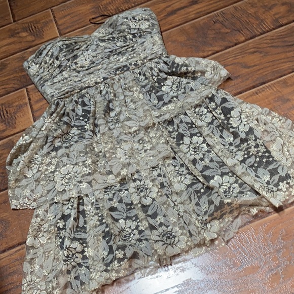 Manoukian gold lace formal dress size 6 NWT - Picture 4 of 4